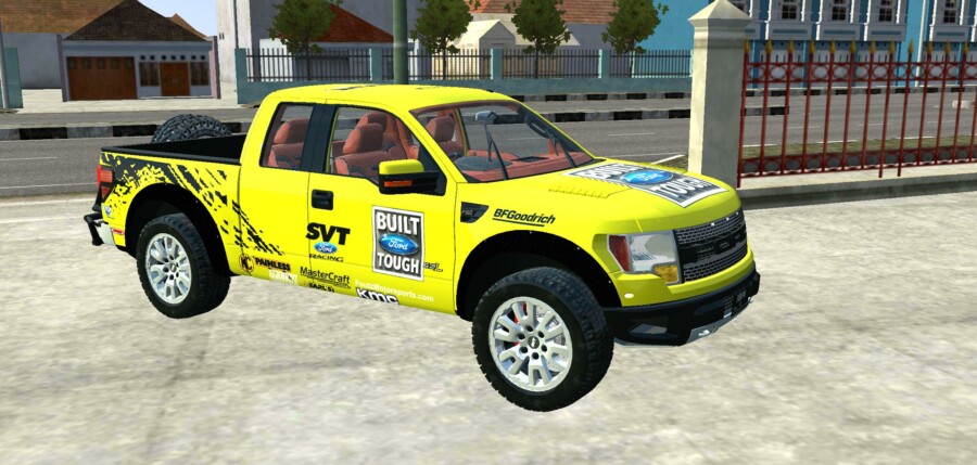 Mobil Ford F-150 SVT Raptor