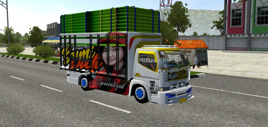 Truck Canter Bumi Wali Muat Bambu