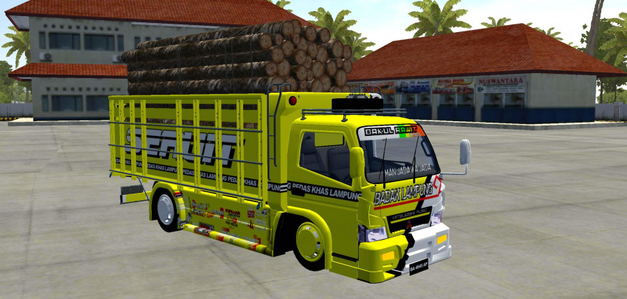 Truck Canter Muatan Kayu