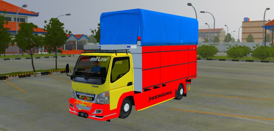 Truck Canter Sanjaya
